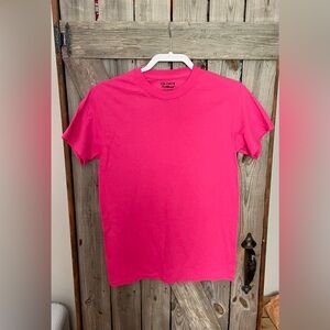 Gildan Vibrant Pink Short Sleeve Tee